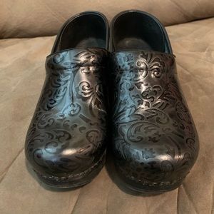 Women’s Dansko’s